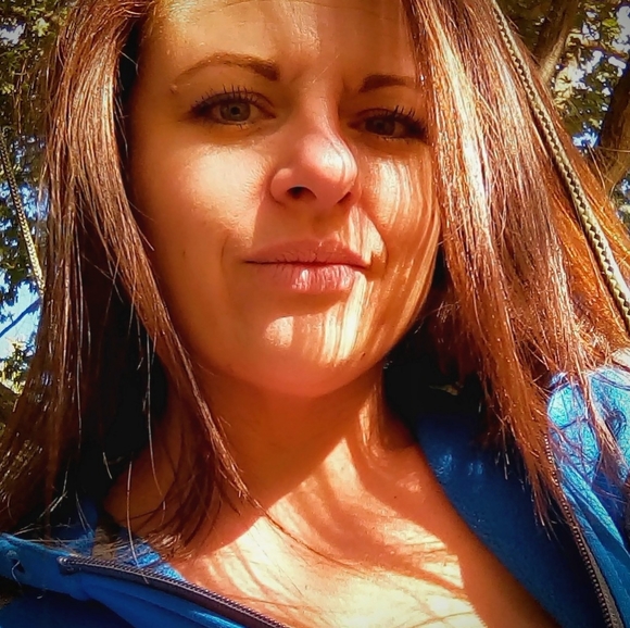 Meet your Posher, Amber ann - Picture 2 of 12